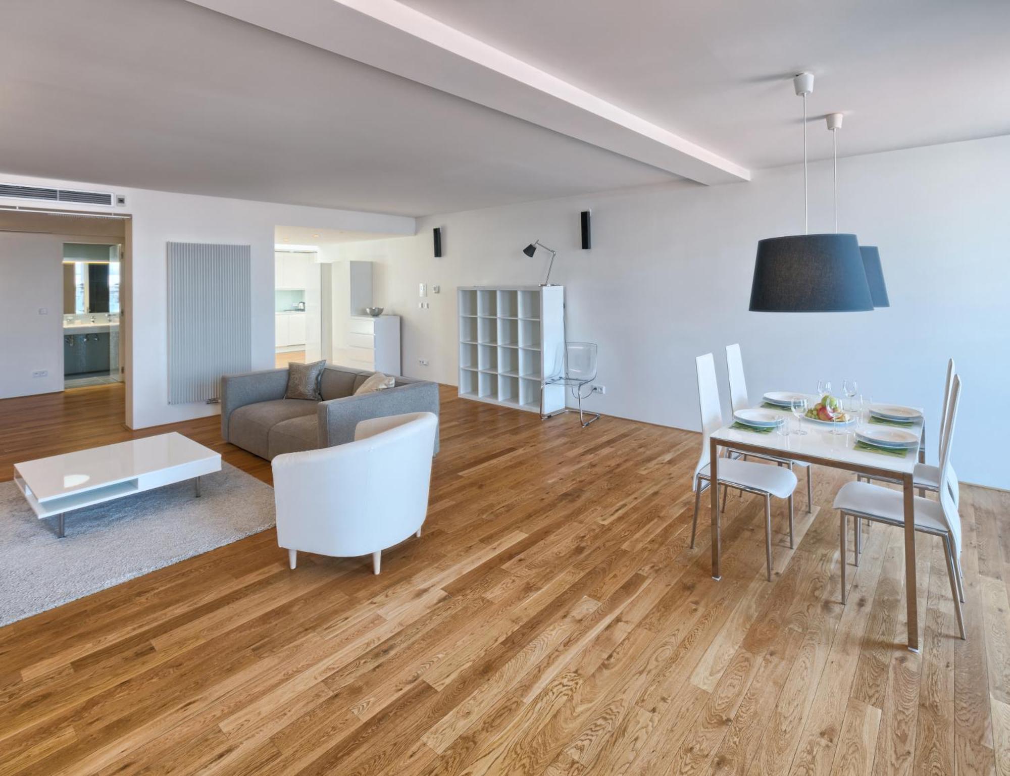 Empirent Karlin 4* Prag
