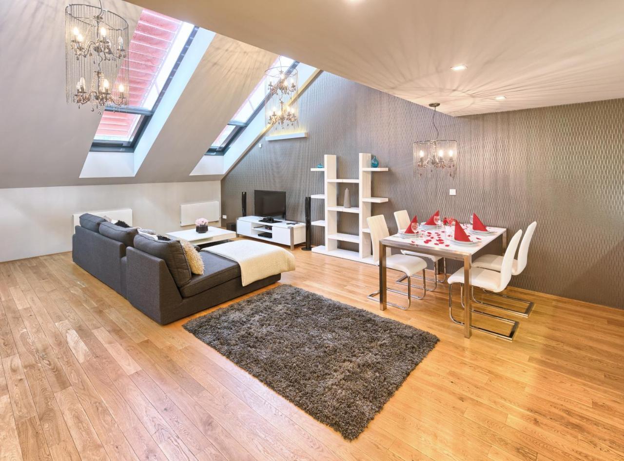 Empirent Karlin 4* Prag