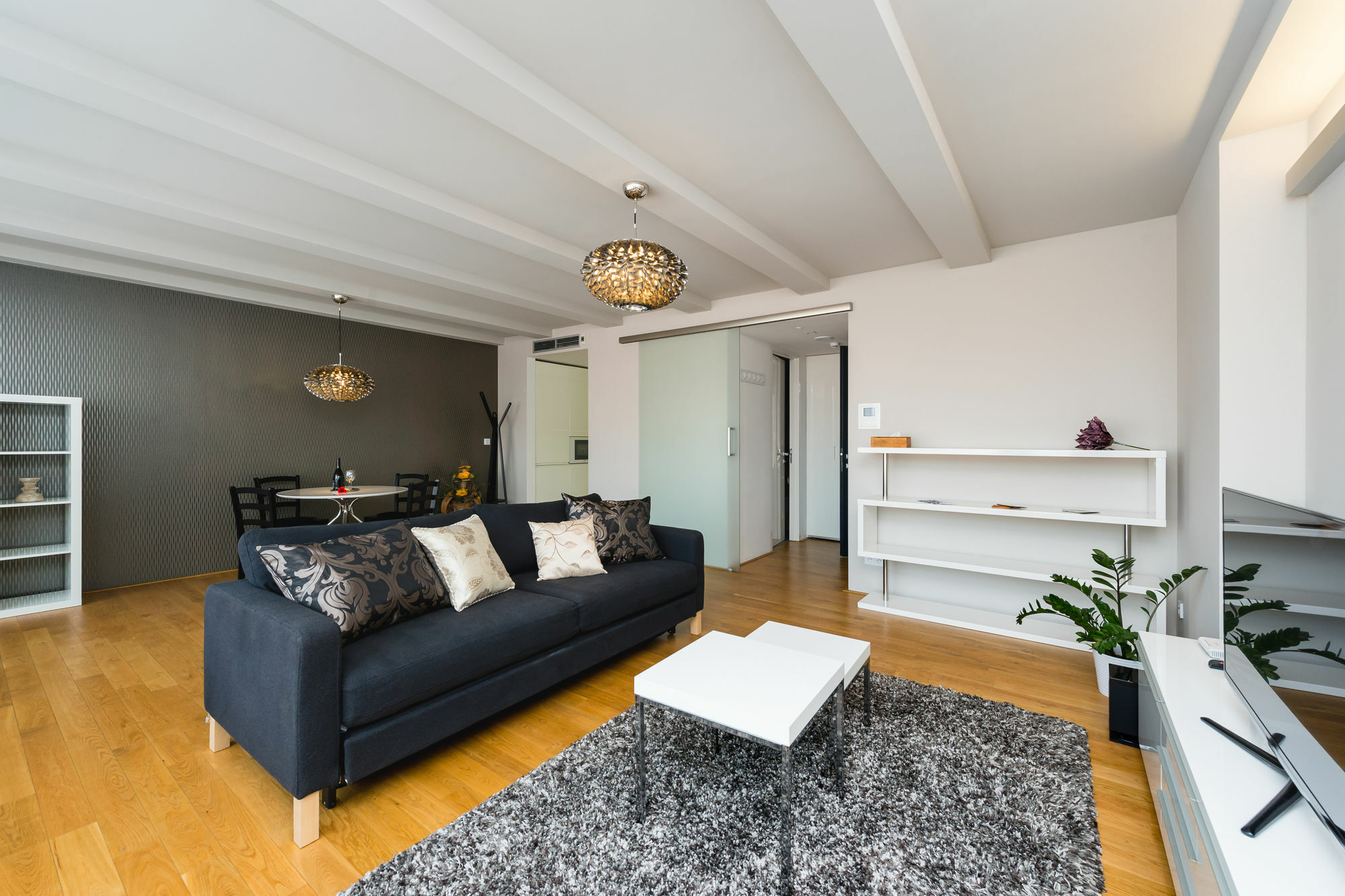 Empirent Karlin 4* Prag